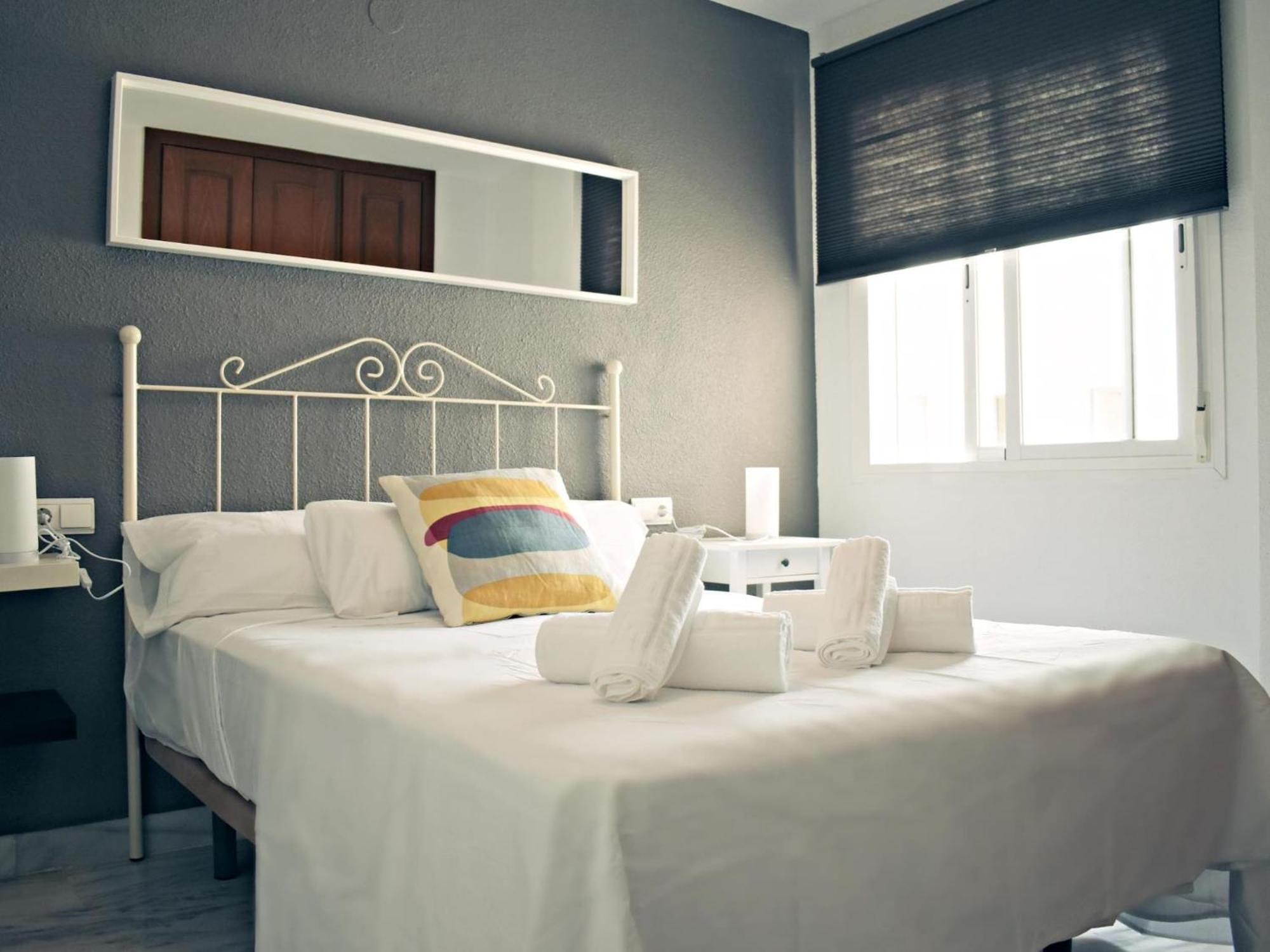 Fabuloso Apartamento Junto Al Soho Con Parking Privado Málaga Buitenkant foto