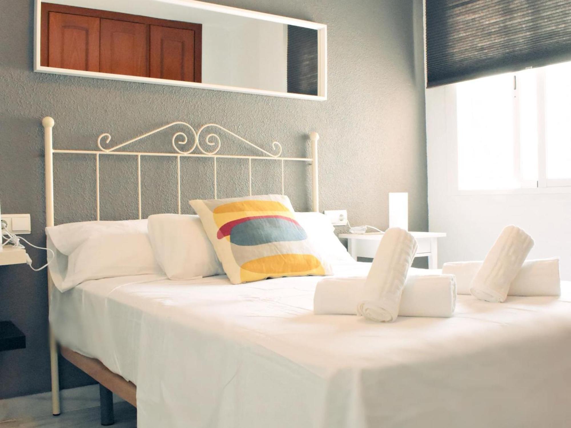 Fabuloso Apartamento Junto Al Soho Con Parking Privado Málaga Buitenkant foto